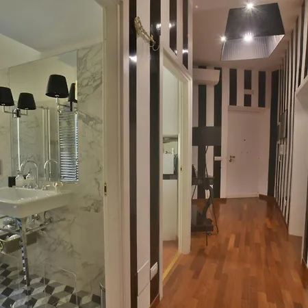 Piano In Vatican * Rome